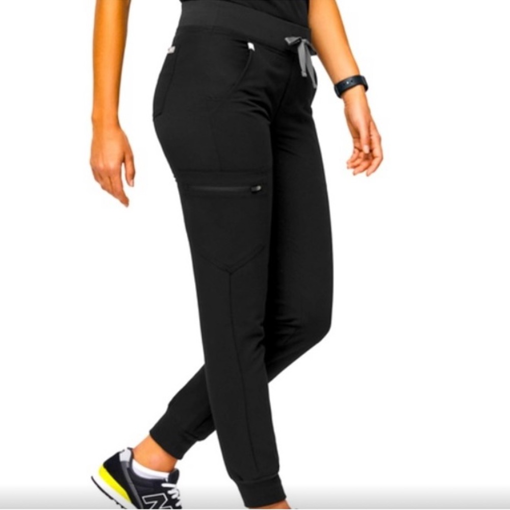 Figs Zamora Jogger Scrub Pants Size Medium